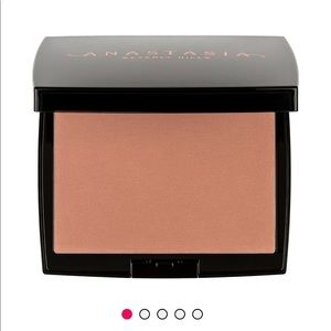 New without box - ABH Bronzer